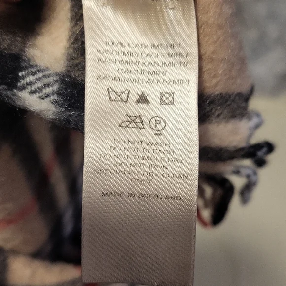 Burberry Beige and Black Plaid 100% Cashmere Scarf - Picture 3 of 3